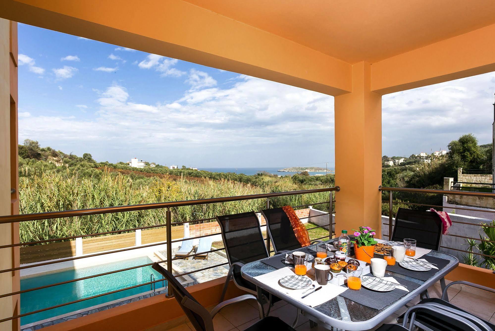Cyan Icons Villas Tsivaras Bagian luar foto